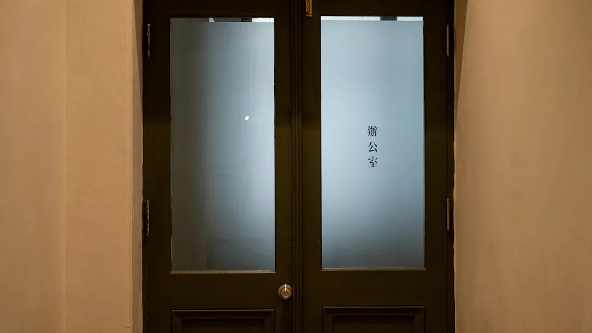 isolation acoustique porte interieure — Isolation acoustique porte intérieure : mode d’emploi